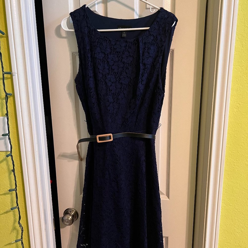 Formal Dresses belted dress with liner